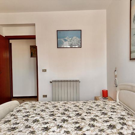Holidaycasa Leone - Con Posto Auto A 200Mt Dal Mare Sperlonga Exterior foto